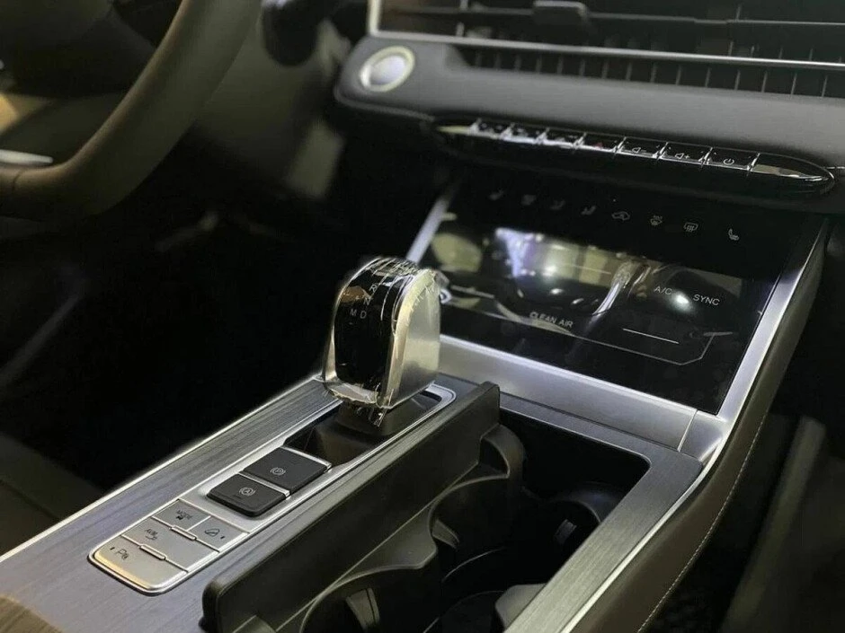 Автомобиль Chery Tiggo 7 Pro Max, 1.5 л, полный привод, Робот, бензин в наличии в Санкт-Петербург