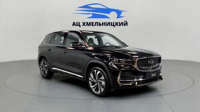 Автомобиль Geely Monjaro, 2 л, полный привод, АКПП, бензин в наличии в Новосибирск