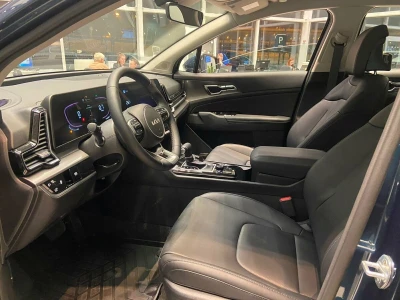 Автомобиль Kia Sportage, 2 л, передний привод, АКПП, бензин в наличии в Краснодаре