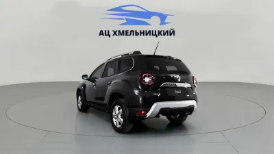 Автомобиль Renault Duster, 1.6 л, полный привод, МКПП, бензин в наличии в Новосибирск