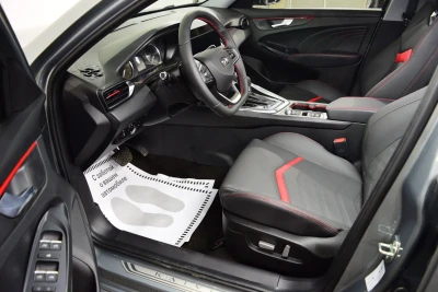 Автомобиль Kaiyi E5, 1.5 л, передний привод, Вариатор, бензин в наличии в Краснодаре