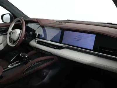 Автомобиль Geely Monjaro, 2 л, полный привод, АКПП, бензин в наличии в Новосибирск