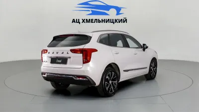Автомобиль Haval Jolion, 1.5 л, передний привод, Робот, бензин в наличии в Новосибирск