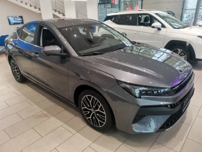 Автомобиль MOSKVICH 6, 1.5 л, передний привод, Вариатор, бензин в наличии в Тюмени