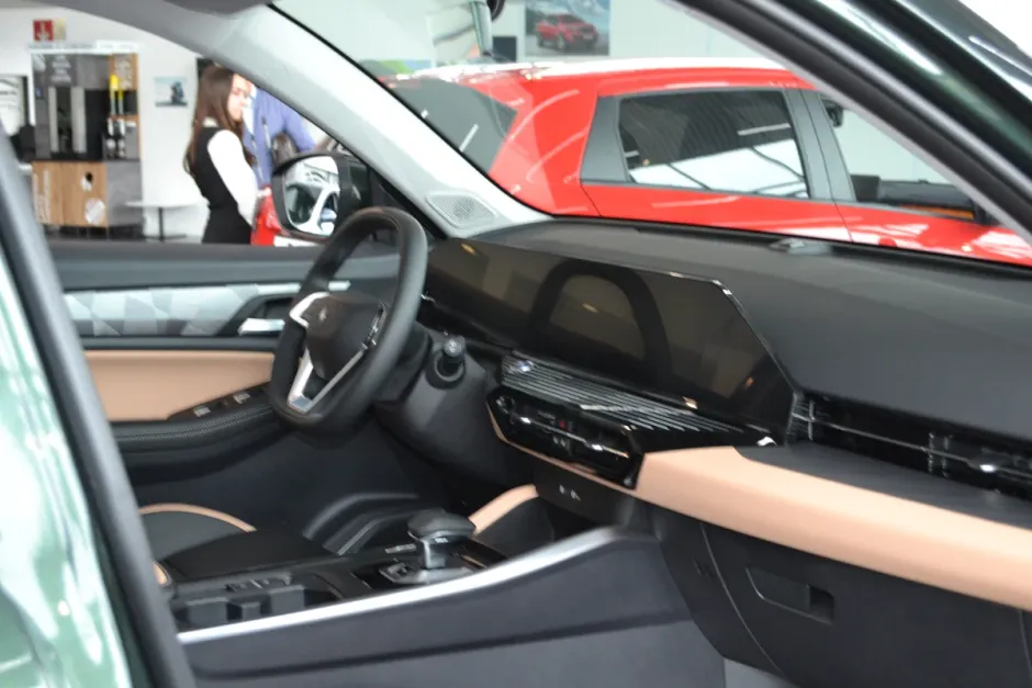 Автомобиль Livan X6 Pro, 1.5 л, передний привод, Робот, бензин в наличии в Краснодаре