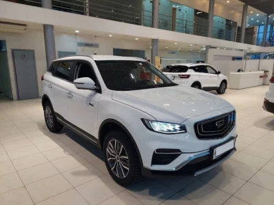 Автомобиль Geely Atlas Pro, 1.5 л, полный привод, Робот, бензин в наличии в Тюмени
