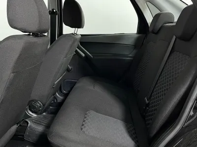 Автомобиль LADA Granta Седан, 1.6 л, передний привод, МКПП, бензин в наличии в Омске