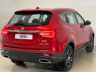 Автомобиль DongFeng 580, 1.5 л, передний привод, Вариатор, бензин в наличии в Краснодаре