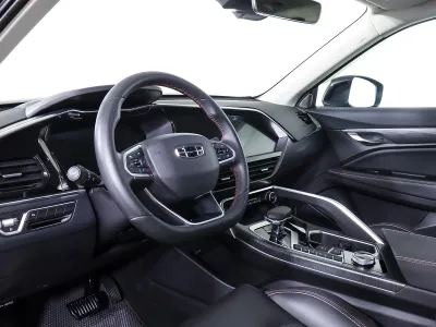 Автомобиль Geely Tugella, 2 л, полный привод, АКПП, бензин в наличии в Новосибирск