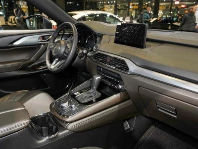 Автомобиль Mazda CX-9, 2.5 л, полный привод, АКПП, бензин в наличии в Екатеринбург