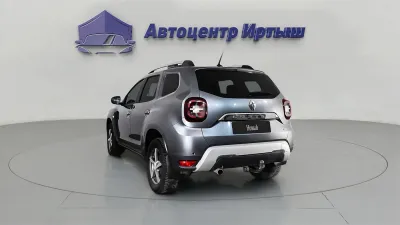 Автомобиль Renault Duster, 1.3 л, полный привод, МКПП, бензин в наличии в Омске