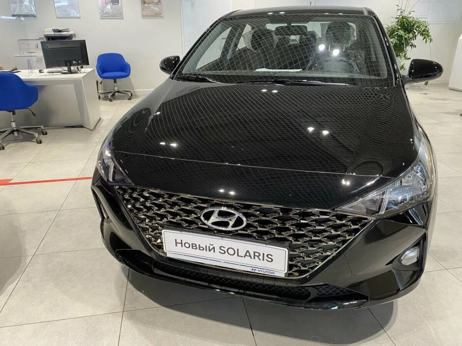 Автомобиль Hyundai Solaris, 1.4 л, передний привод, АКПП, бензин в наличии в Екатеринбургe