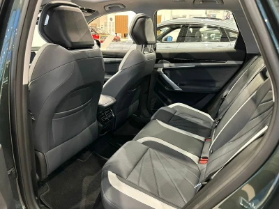 Автомобиль Geely Atlas, 2 л, передний привод, Робот, бензин в наличии в Краснодаре