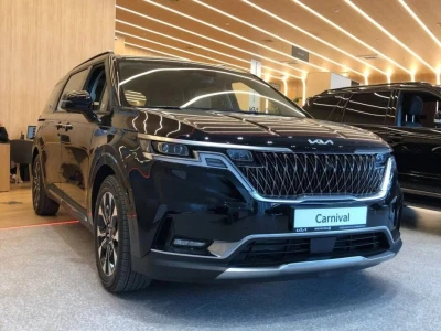 Автомобиль Kia Carnival, 2.2 л, передний привод, АКПП, дизель в наличии в Краснодаре