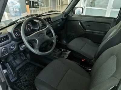 Автомобиль LADA Niva Legend 3D, 1.7 л, полный привод, МКПП, бензин в наличии в Новосибирске