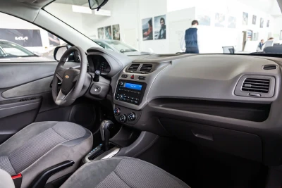 Автомобиль Chevrolet Cobalt, 1.5 л, передний привод, АКПП, бензин в наличии в Краснодаре