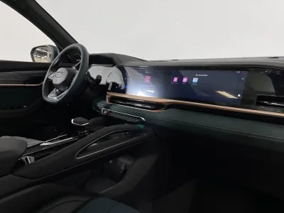 Автомобиль Geely Monjaro, 2 л, полный привод, АКПП, бензин в наличии в Новосибирск