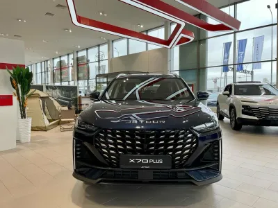 Автомобиль Jetour X70 PLUS, 1.6 л, передний привод, Робот, бензин в наличии в Краснодаре