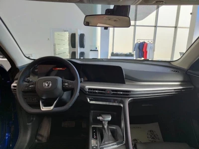 Автомобиль Changan CS35PLUS , 1.4 л, передний привод, Робот, бензин в наличии в Краснодаре