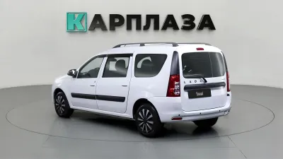 Автомобиль LADA Largus 7 мест, 1.6 л, передний привод, МКПП, бензин в наличии в Кемерово