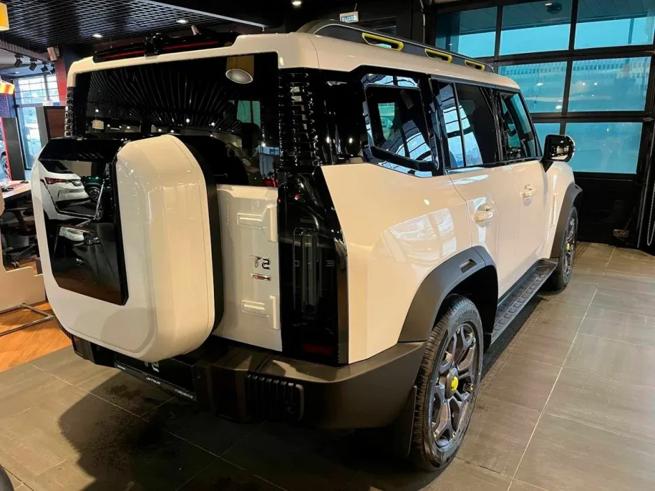 Автомобиль Jetour T2, 2 л, полный привод, Робот, бензин в наличии в Краснодаре