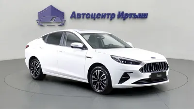 Автомобиль JAC J7, 1.5 л, передний привод, Вариатор, бензин в наличии в Омске