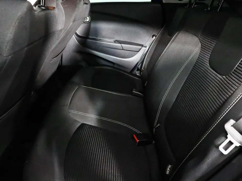 Автомобиль Renault Kaptur, 1.3 л, полный привод, Вариатор, бензин в наличии в Краснодаре