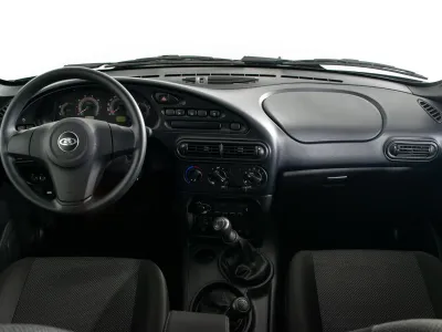 Автомобиль LADA Niva Travel, 1.7 л, полный привод, МКПП, бензин в наличии в Кемерово