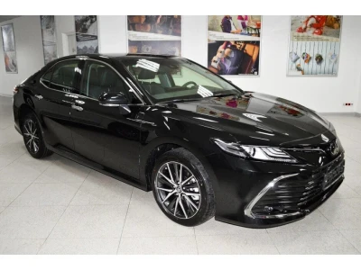 Автомобиль Toyota Camry, 2.5 л, передний привод, АКПП, бензин в наличии в Тюмени