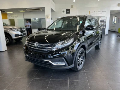 Автомобиль DongFeng 580, 1.5 л, передний привод, Вариатор, бензин в наличии в Краснодаре