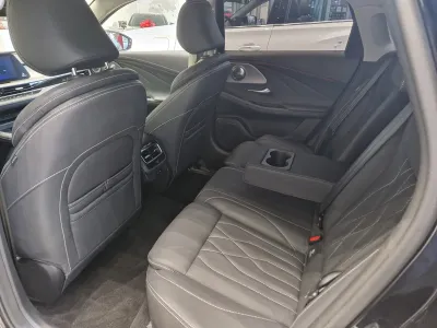 Автомобиль Chery Arrizo 8, 1.6 л, передний привод, Робот, бензин в наличии в Санкт-Петербург