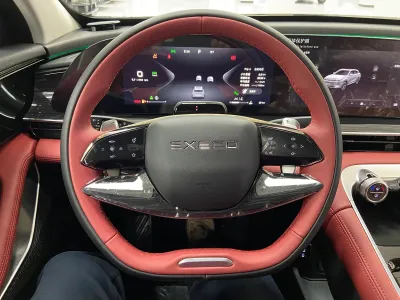 Автомобиль EXEED RX, 2 л, полный привод, Робот, бензин в наличии в Екатеринбургe