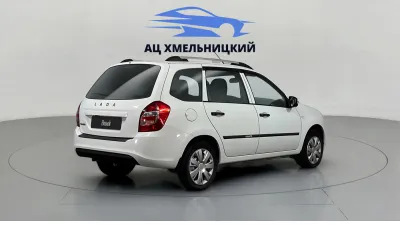 Автомобиль LADA Granta Универсал, 1.6 л, передний привод, МКПП, бензин в наличии в Новосибирск