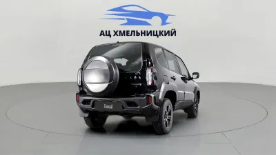 Автомобиль LADA Niva Travel, 1.7 л, полный привод, МКПП, бензин в наличии в Новосибирск
