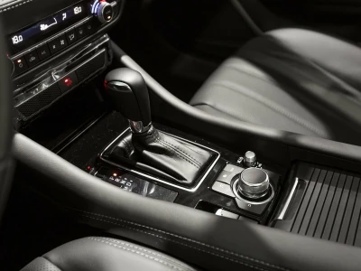 Автомобиль Mazda 6, 2 л, передний привод, АКПП, бензин в наличии в Екатеринбург