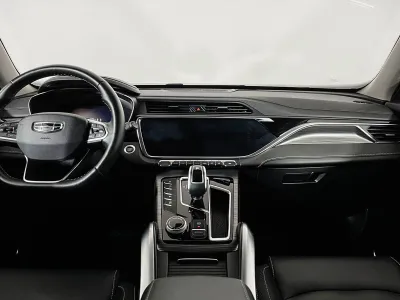 Автомобиль Geely Atlas Pro, 1.5 л, полный привод, Робот, бензин в наличии в Новосибирск