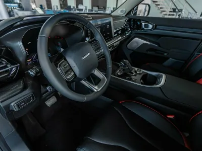 Автомобиль Haval H3, 1.5 л, полный привод, Робот, бензин в наличии в Санкт-Петербург