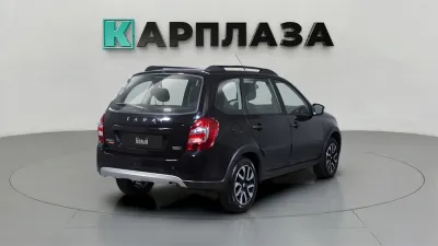 Автомобиль LADA Granta Cross, 1.6 л, передний привод, МКПП, бензин в наличии в Кемерово
