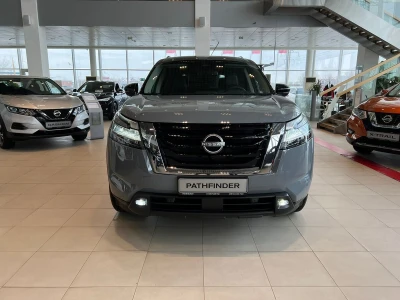Автомобиль Nissan Pathfinder, 3.5 л, полный привод, АКПП, бензин в наличии в Тюмени