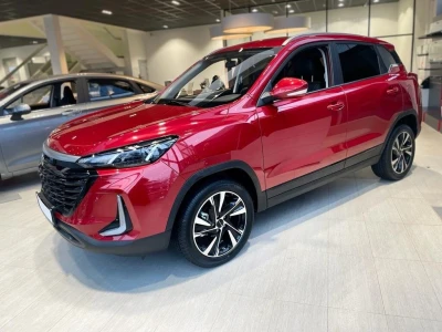 Автомобиль BAIC X35, 1.5 л, передний привод, Вариатор, бензин в наличии в Тюмени