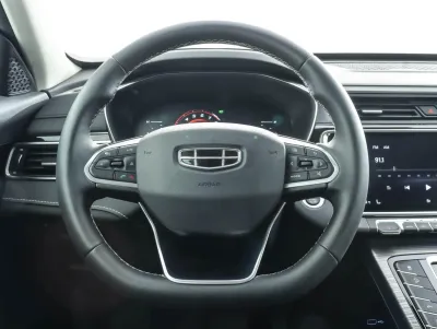 Автомобиль Geely Atlas Pro, 1.5 л, полный привод, Робот, бензин в наличии в Новосибирск