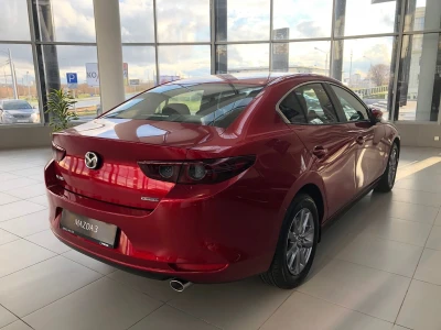 Автомобиль Mazda 3, 1.5 л, передний привод, АКПП, бензин в наличии в Екатеринбург
