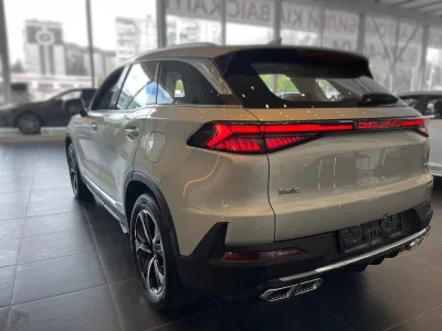 Автомобиль BAIC X75, 1.5 л, передний привод, Робот, бензин в наличии в Екатеринбург