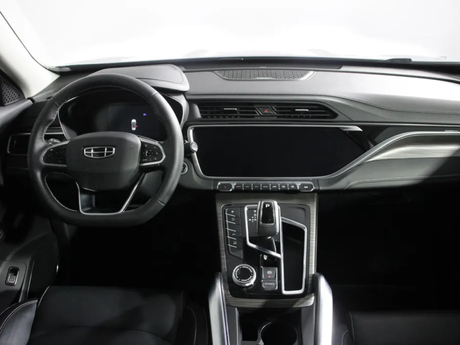 Автомобиль Geely Atlas Pro, 1.5 л, полный привод, Робот, бензин в наличии в Самаре