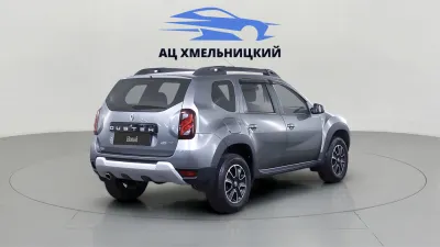 Автомобиль Renault Duster, 1.6 л, передний привод, МКПП, бензин в наличии в Новосибирск