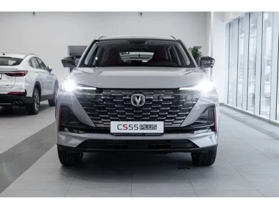 Автомобиль Changan UNI-S, 1.5 л, передний привод, Робот, бензин в наличии в Краснодаре