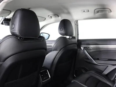 Автомобиль Geely Atlas Pro, 1.5 л, полный привод, Робот, бензин в наличии в Новосибирск