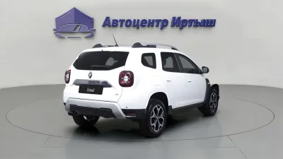 Автомобиль Renault Duster, 1.3 л, полный привод, Вариатор, бензин в наличии в Омске