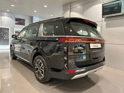 Автомобиль Kia Carnival, 2.2 л, передний привод, АКПП, дизель в наличии в Краснодаре