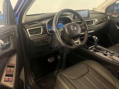 Автомобиль DongFeng 580, 1.5 л, передний привод, Вариатор, бензин в наличии в Краснодаре